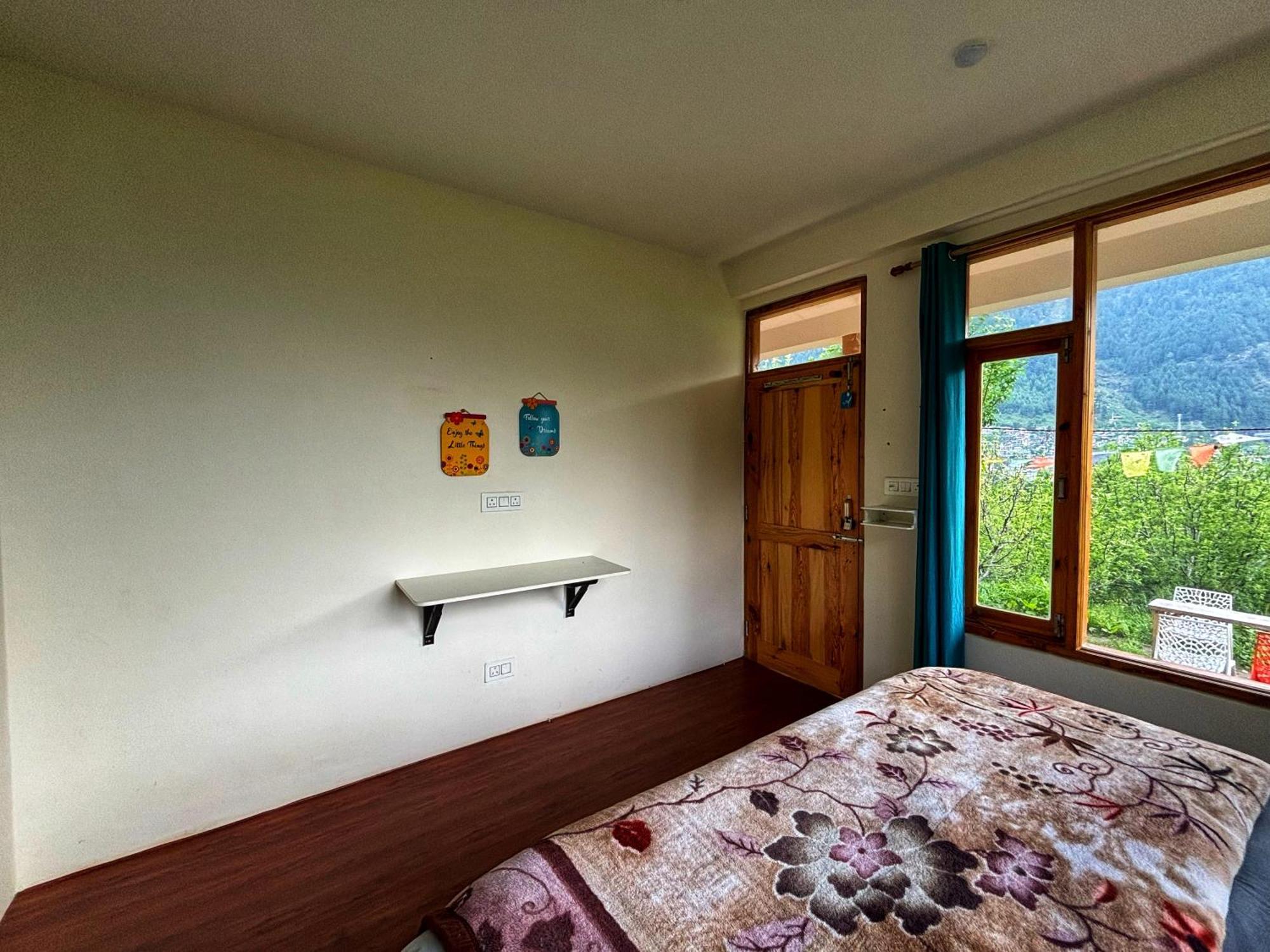 Kihala Homestay Manāli Zewnętrze zdjęcie